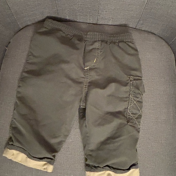Boys 6-9 months pants - Picture 2 of 3